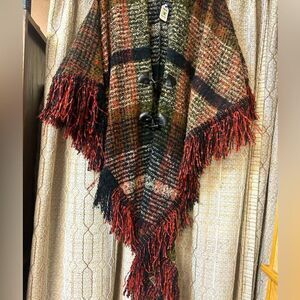 COCO + Carmen Ladies Size S Black and Orange Poncho